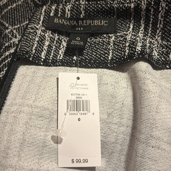 Banana Republic sheath dress, size 0, NWT - Picture 5 of 5